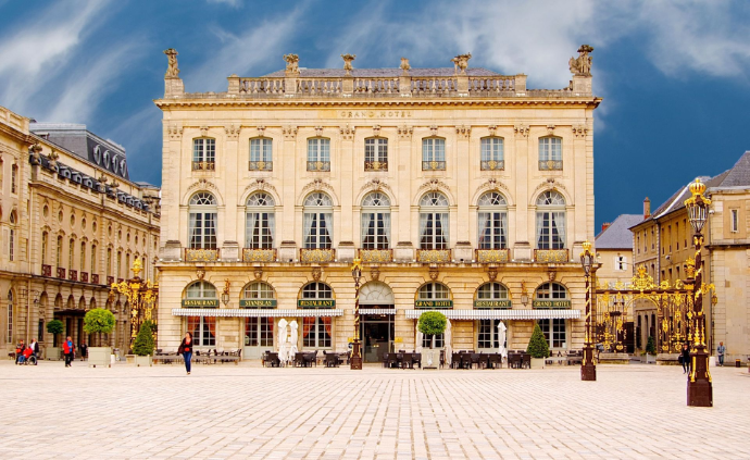 Hôtel de la Reine en Nancy, socio del CMH
