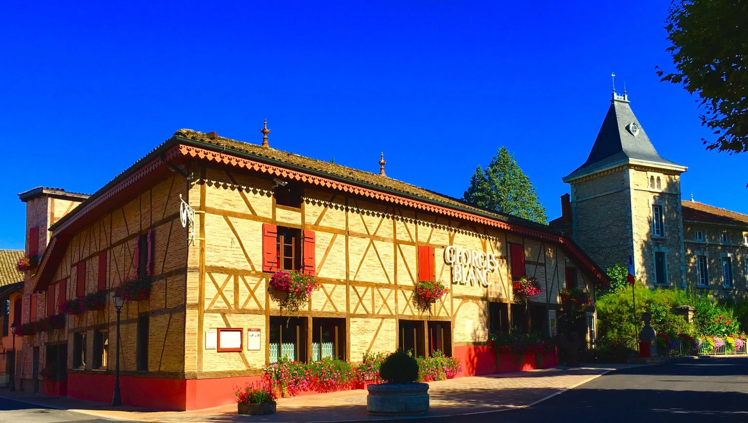 Maison Blanc Vonnas